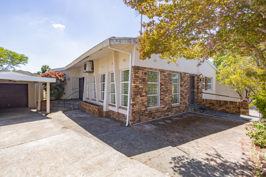 4 Bedroom Property for Sale in Bosbell Western Cape